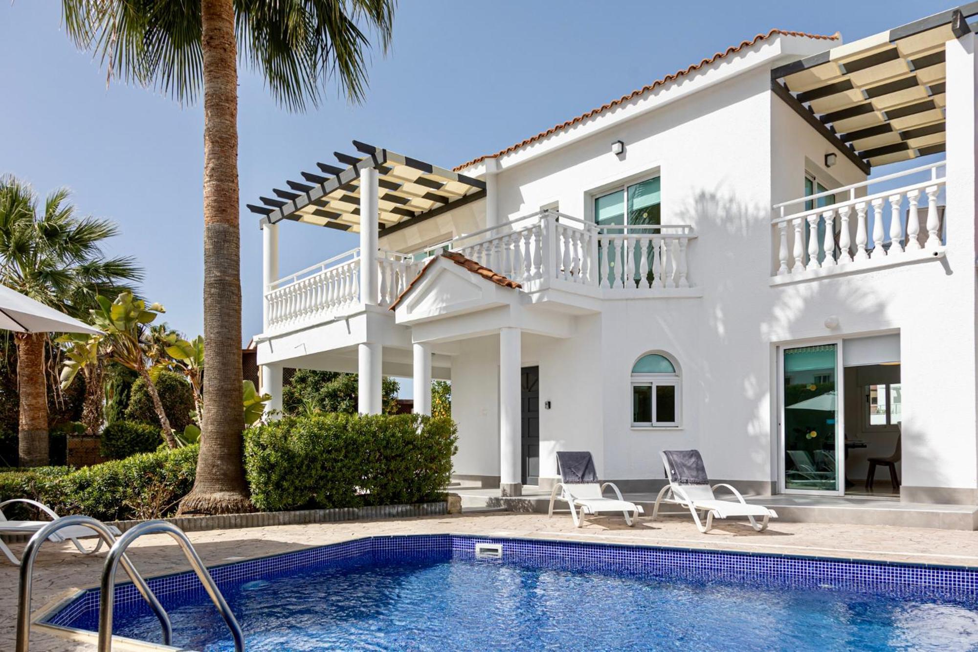 Villa Yolo Pégeia Exteriör bild